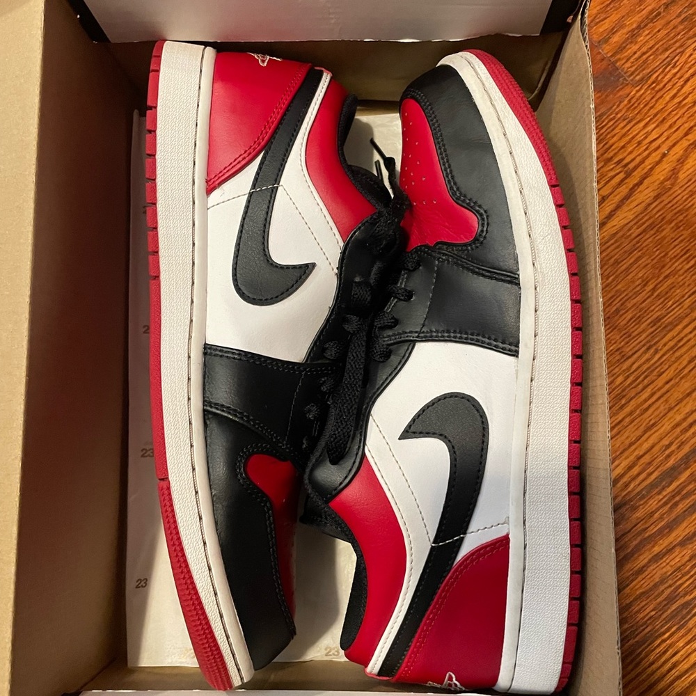 Air Jordan 1 Low